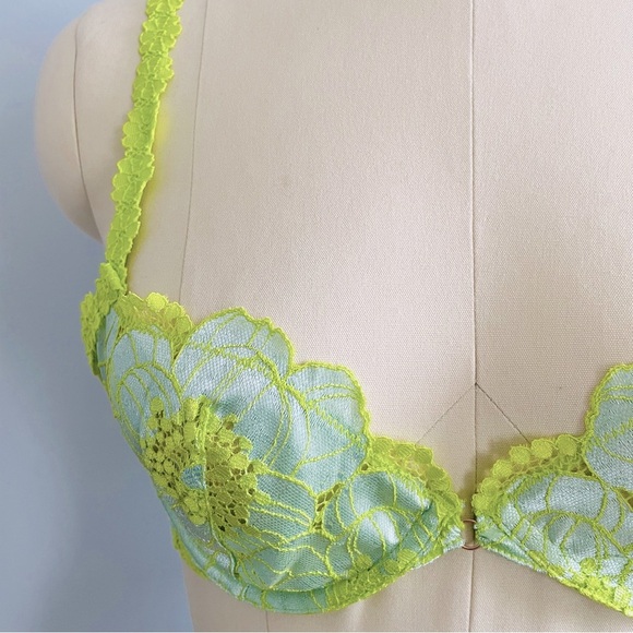 Savage x Fenty Perfect Poppies Unlined Lace Demi Bra- Multicolor- Size 36B- NWT - Picture 3 of 10